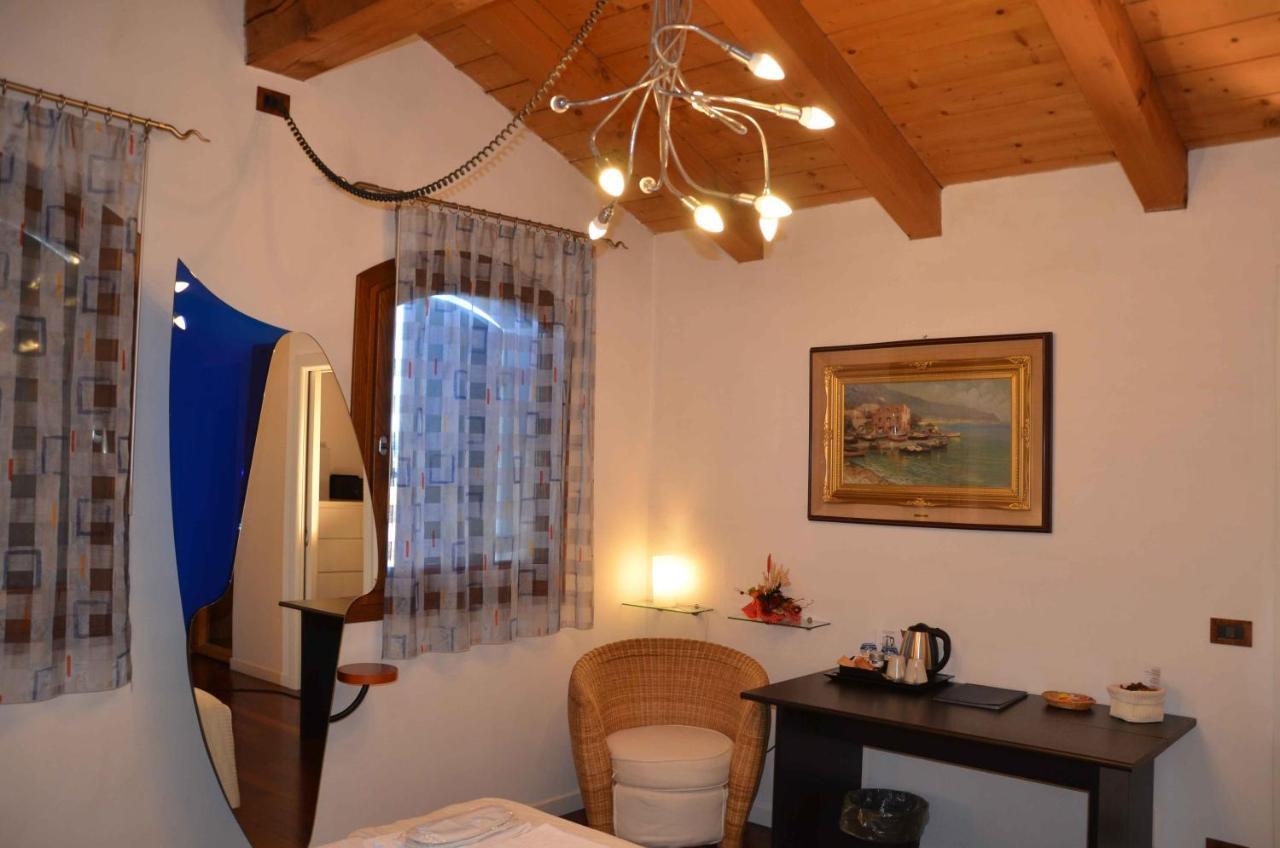 B&B Melograno Mc Rubano Buitenkant foto